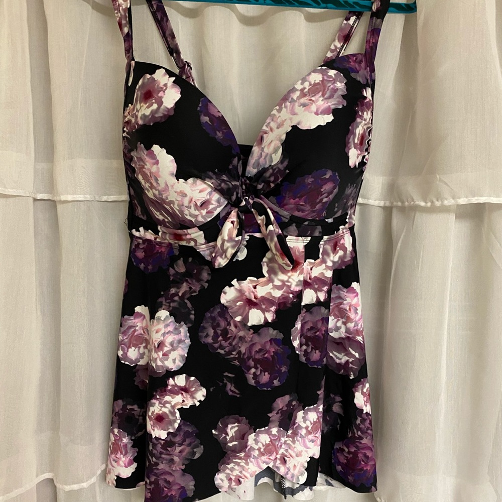 Torrid tankini top 4X